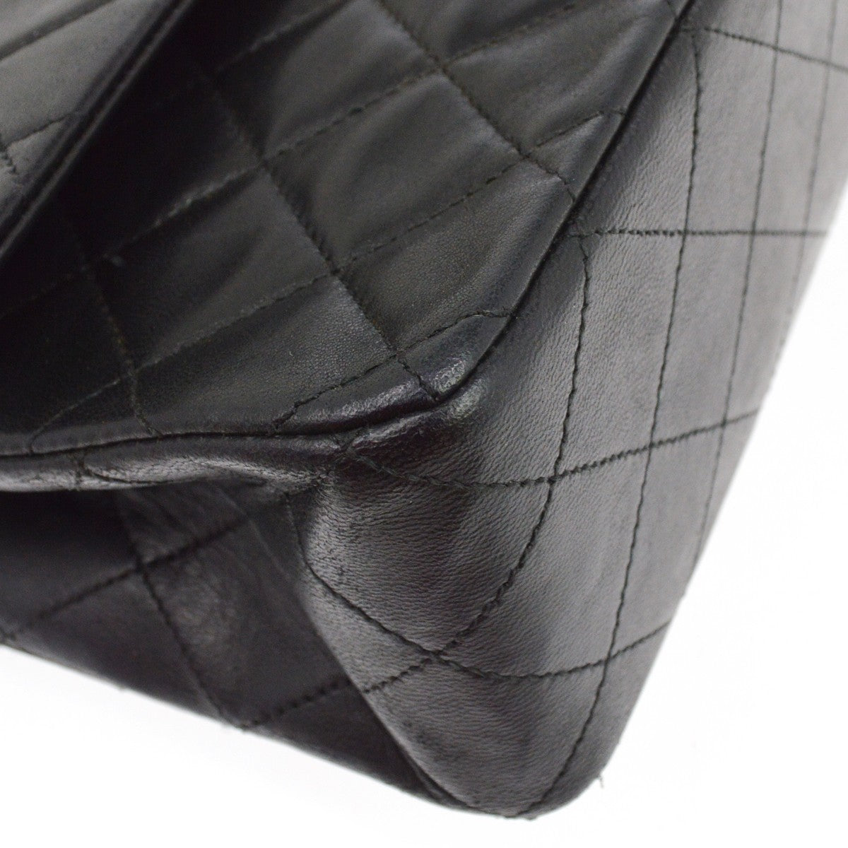 Chanel Vintage Classic Double Flap Quilted Lambskin Black Leather Handbag (Pre-Owned)