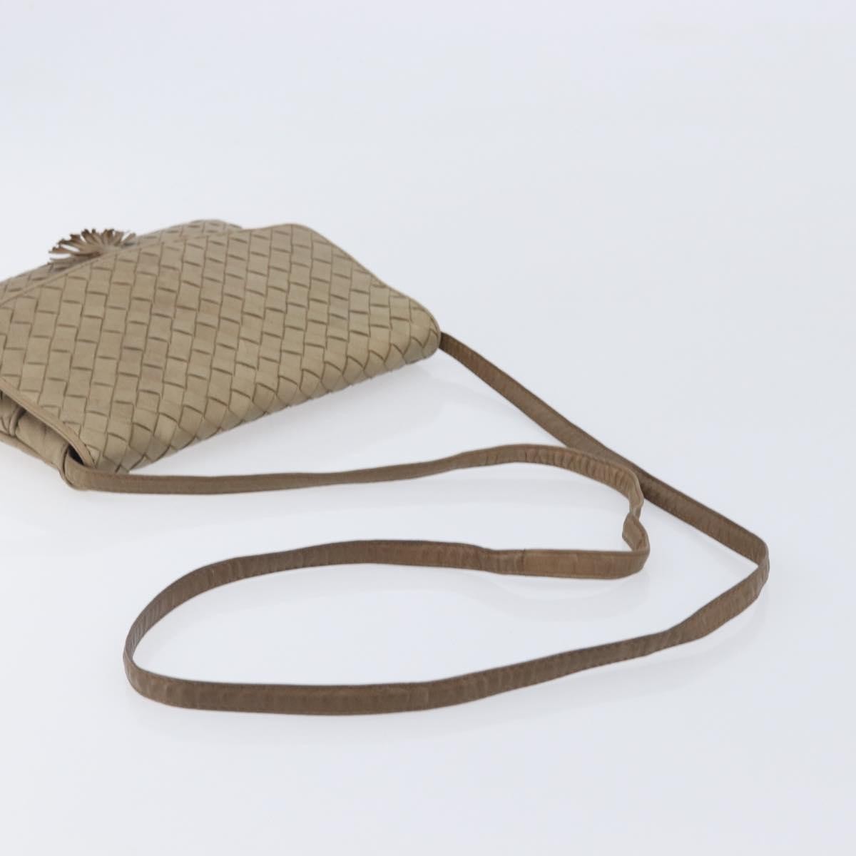 Bottega Veneta Tassel Flap Intrecciato Nappa Beige Leather Crossbody Bag Bag (Pre-Owned)