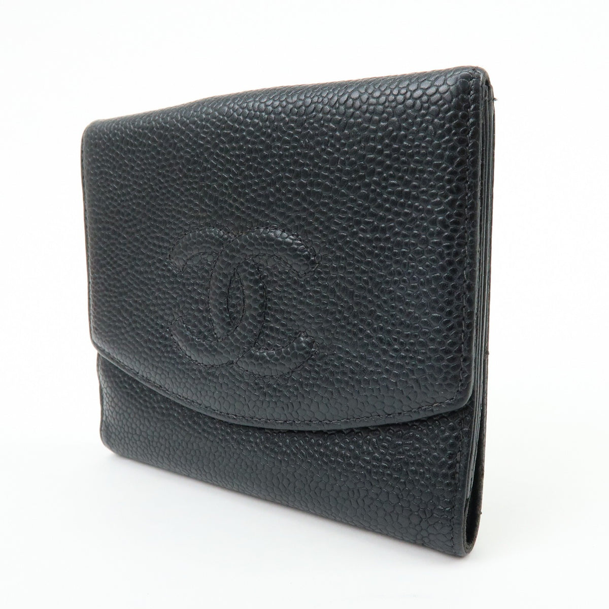 Chanel Vintage Timeless Bifold Caviar Black Leather Wallets Accessory (Pre-Owned)