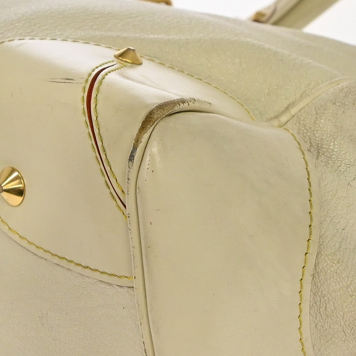 Louis Vuitton Suhali Le Majestueux Leather White Leather Handbag (Pre-Owned)