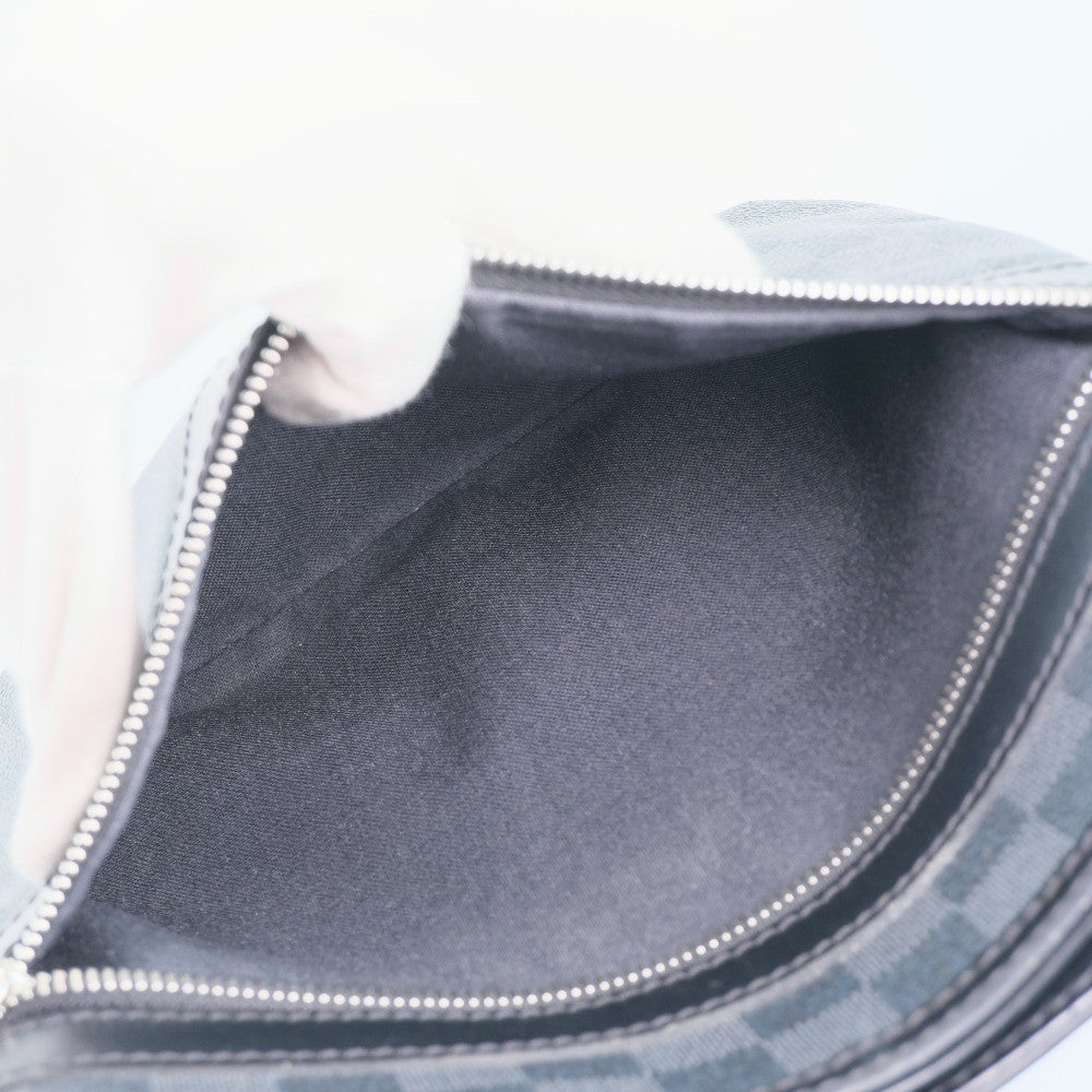 Louis Vuitton Thomas Damier Graphite Black Canvas Shoulder Bag Bag (Pre-Owned)