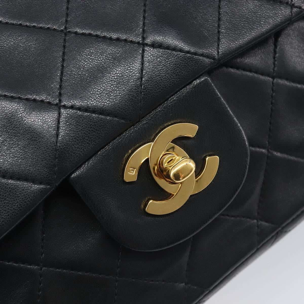 Chanel Timeless - Classic Double Flap Leather Black Leather Handbag (Pre-Owned)