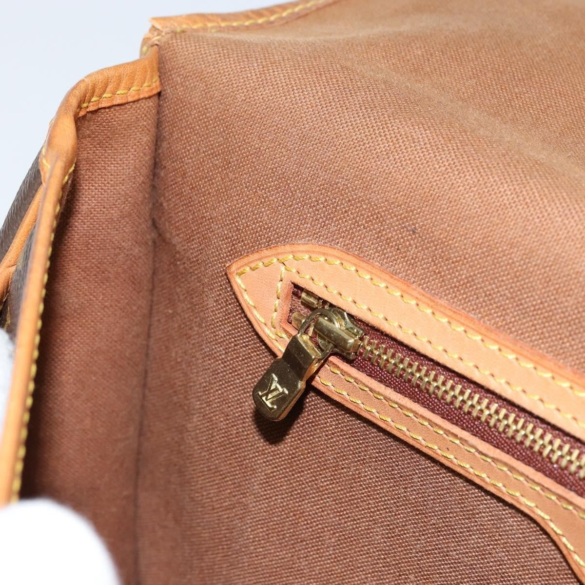 Louis Vuitton Sac Gibeciere Messenger Monogram Canvas Brown Canvas Shoulder Bag Bag (Pre-Owned)