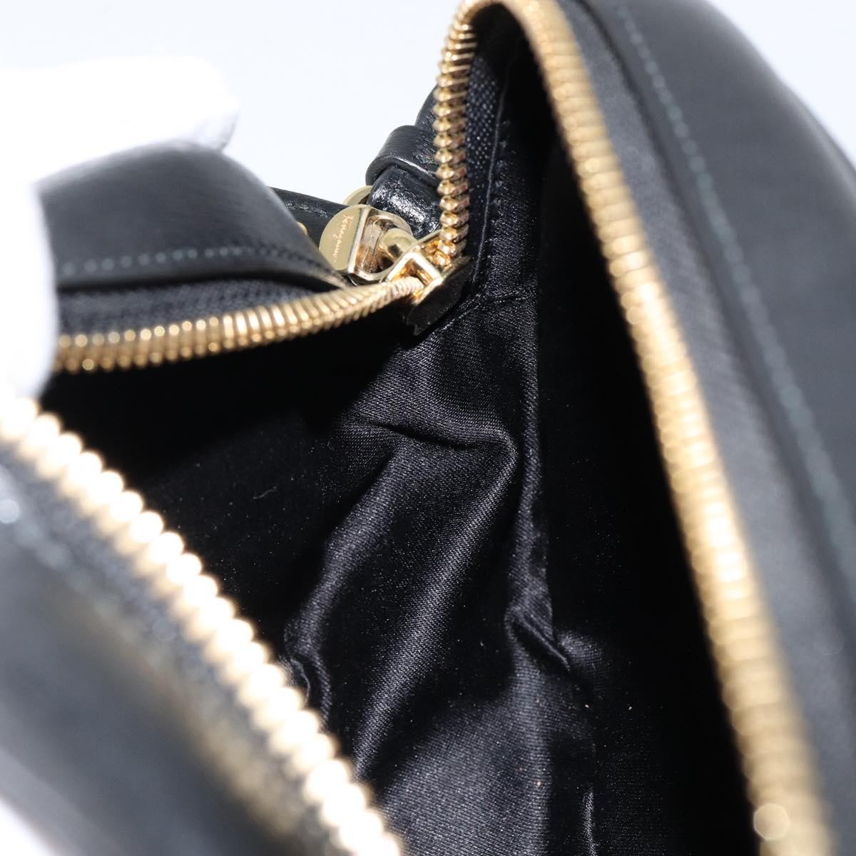 Salvatore Ferragamo City Camera Leather Black Leather Shoulder Bag Bag (Pre-Owned)