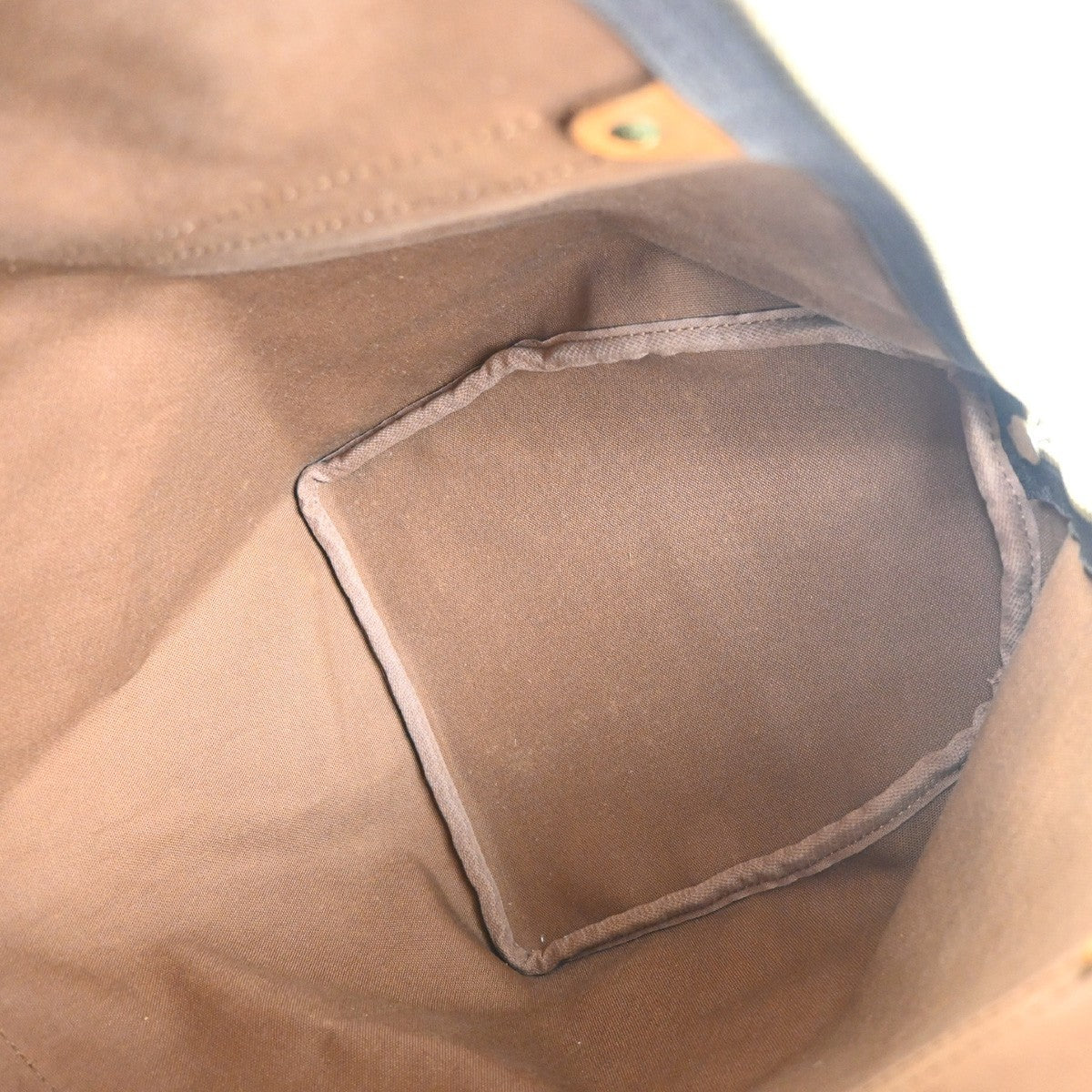 Louis Vuitton Keepall Monogram Canvas Brown Canvas Travel Bag Bag (Pre-Owned)