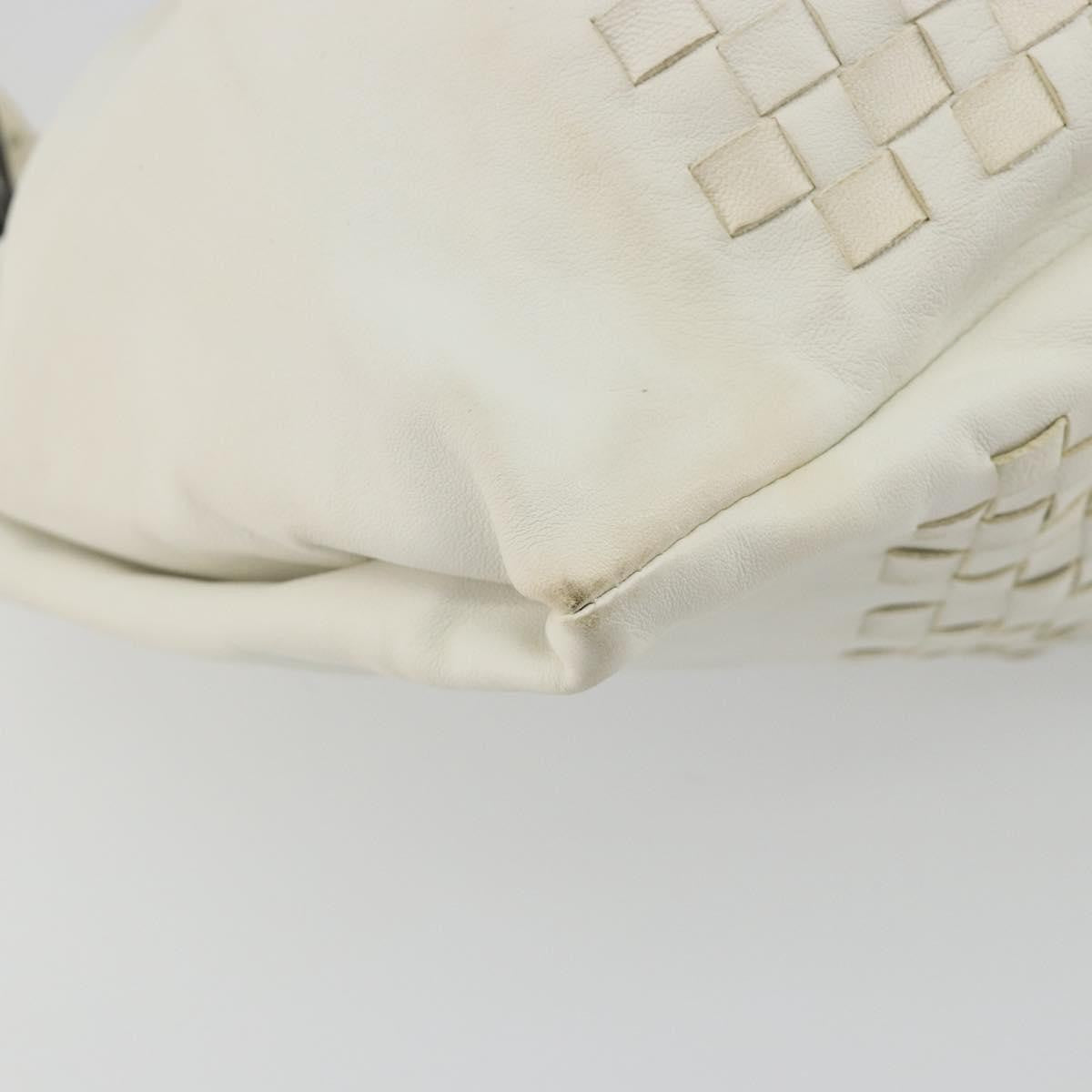 Bottega Veneta Intrecciato Shoulder Leather White Leather Shoulder Bag Bag (Pre-Owned)