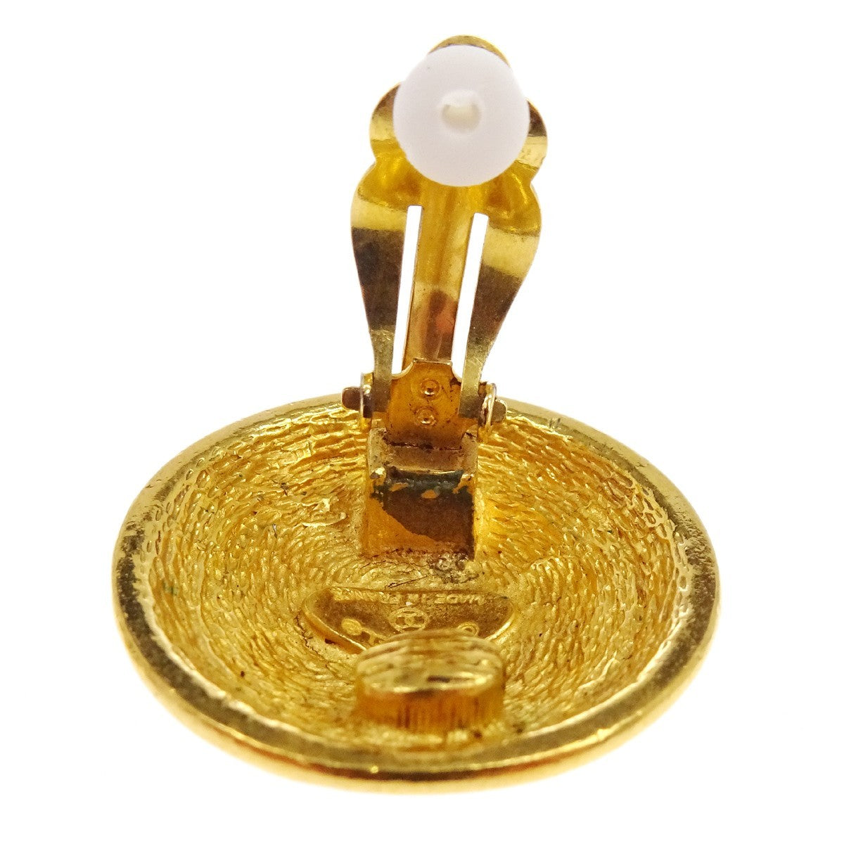 Chanel Vintage Round Cc Clip-On Metal Gold Gold_Plated Earrings Jewelry (Pre-Owned)