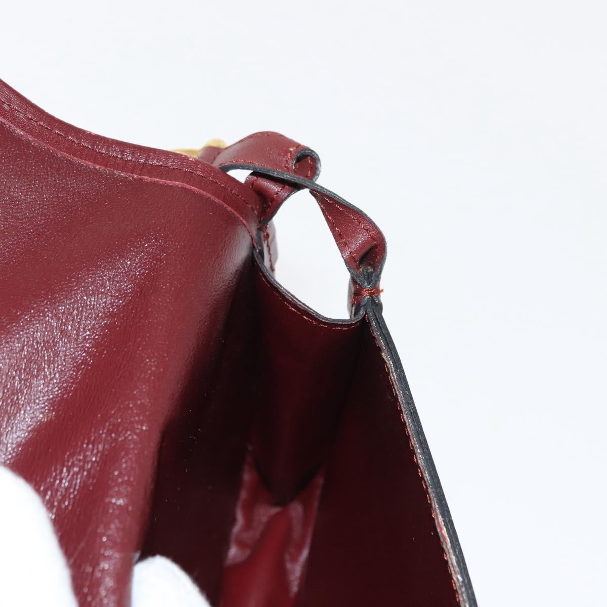 Cartier Must De Cartier Leather Burgundy Leather Shoulder Bag Bag (Pre-Owned)