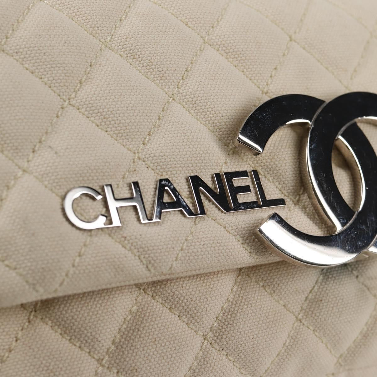Chanel Cruise Flap Quilted Canvas White Canvas Handbag (Pre-Owned)