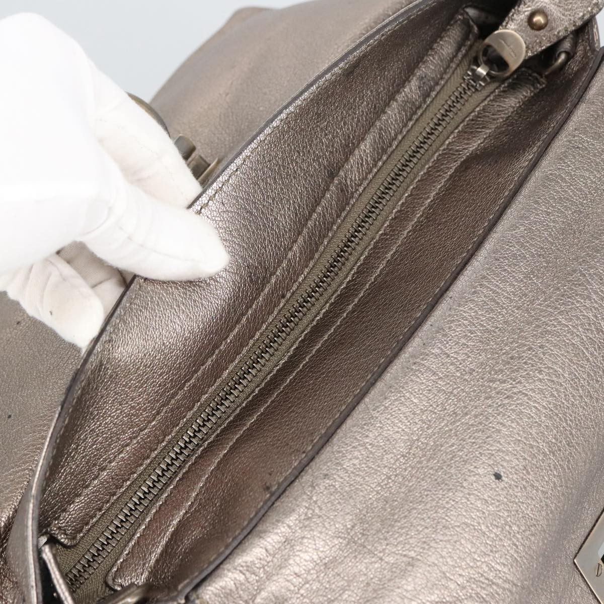 Salvatore Ferragamo Sofia Satchel Leather Silver Leather Handbag (Pre-Owned)
