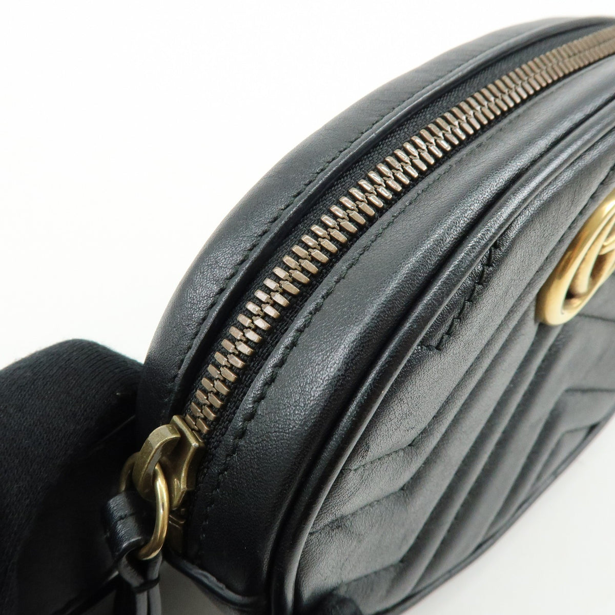 Gucci Gg Marmont Belt Matelasse Leather Black Leather Handbag (Pre-Owned)