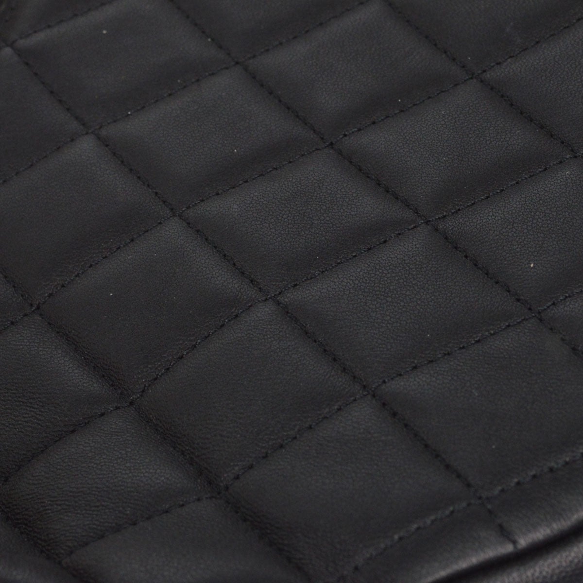 Chanel All About Chains Waist Quilted Lambskin Black Leather Handbag (Pre-Owned)
