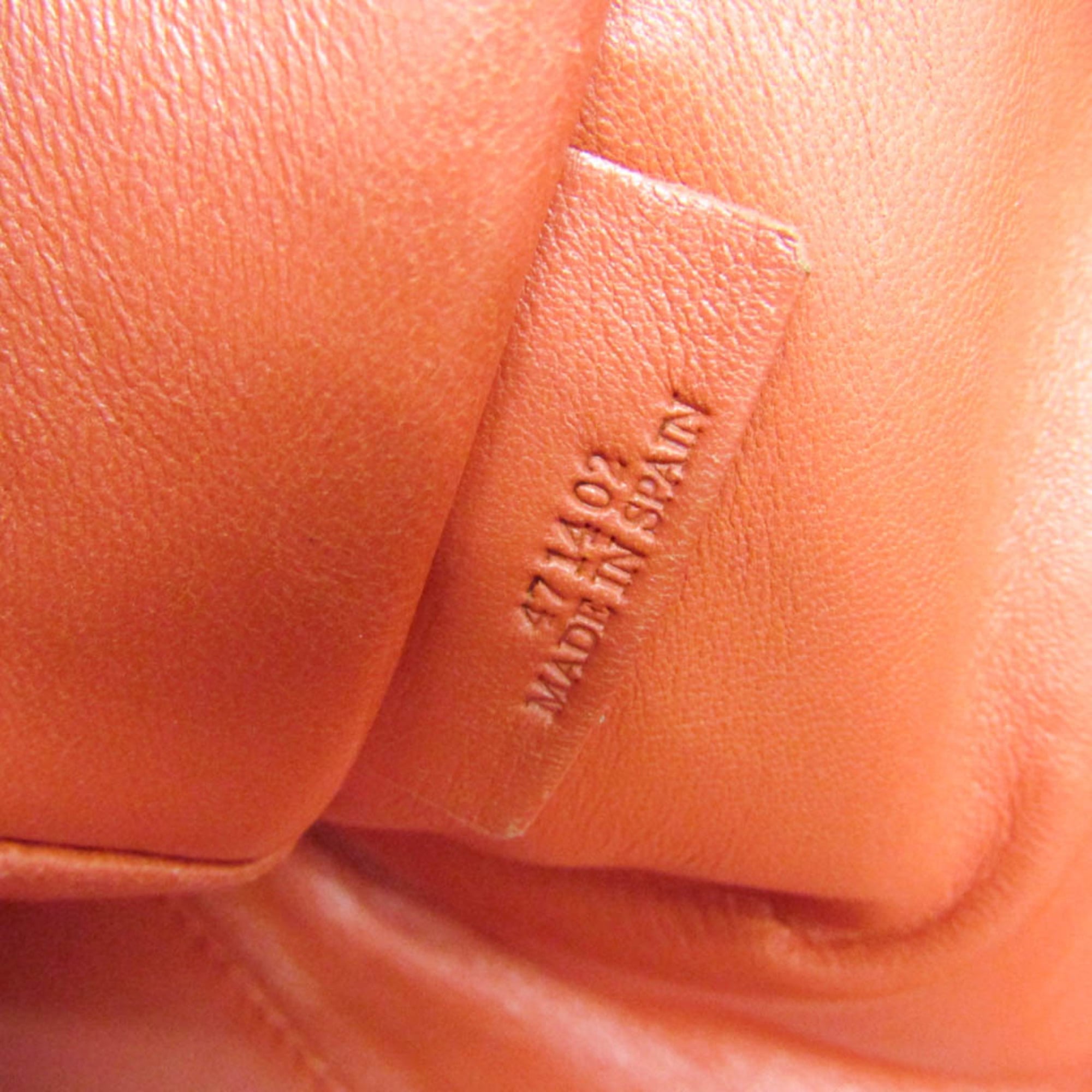 Loewe Amazona Leather Red Leather Handbag (Pre-Owned)