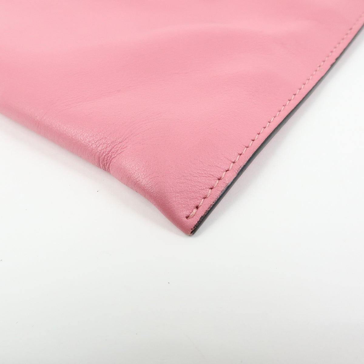 Miu Miu Logo Chain Clutch Shearling Pink Leather Clutche & Pouche Bag (Pre-Owned)