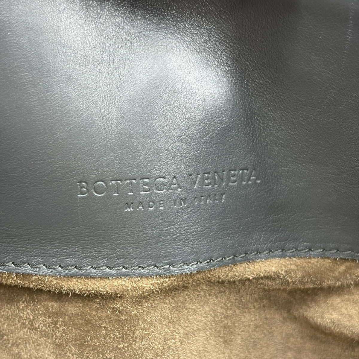 Bottega Veneta Roma Intrecciato Nappa Gray Leather Handbag (Pre-Owned)