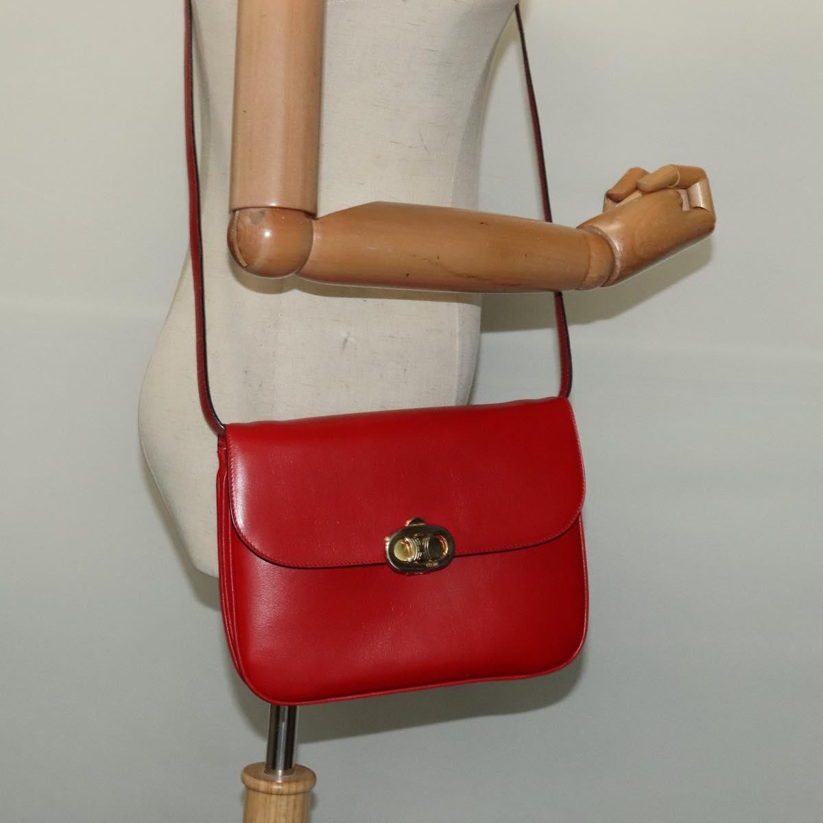 Celine Vintage Triomphe Shoulder Leather Red Leather Shoulder Bag Bag (Pre-Owned)