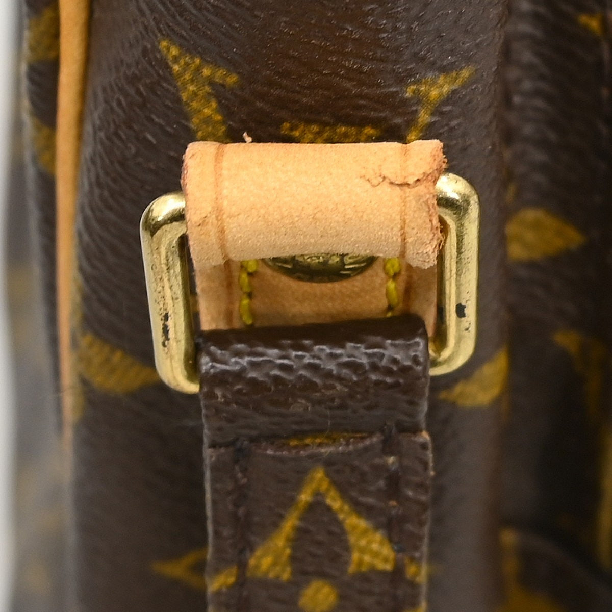 Louis Vuitton Amazone Monogram Brown Canvas Shoulder Bag Bag (Pre-Owned)