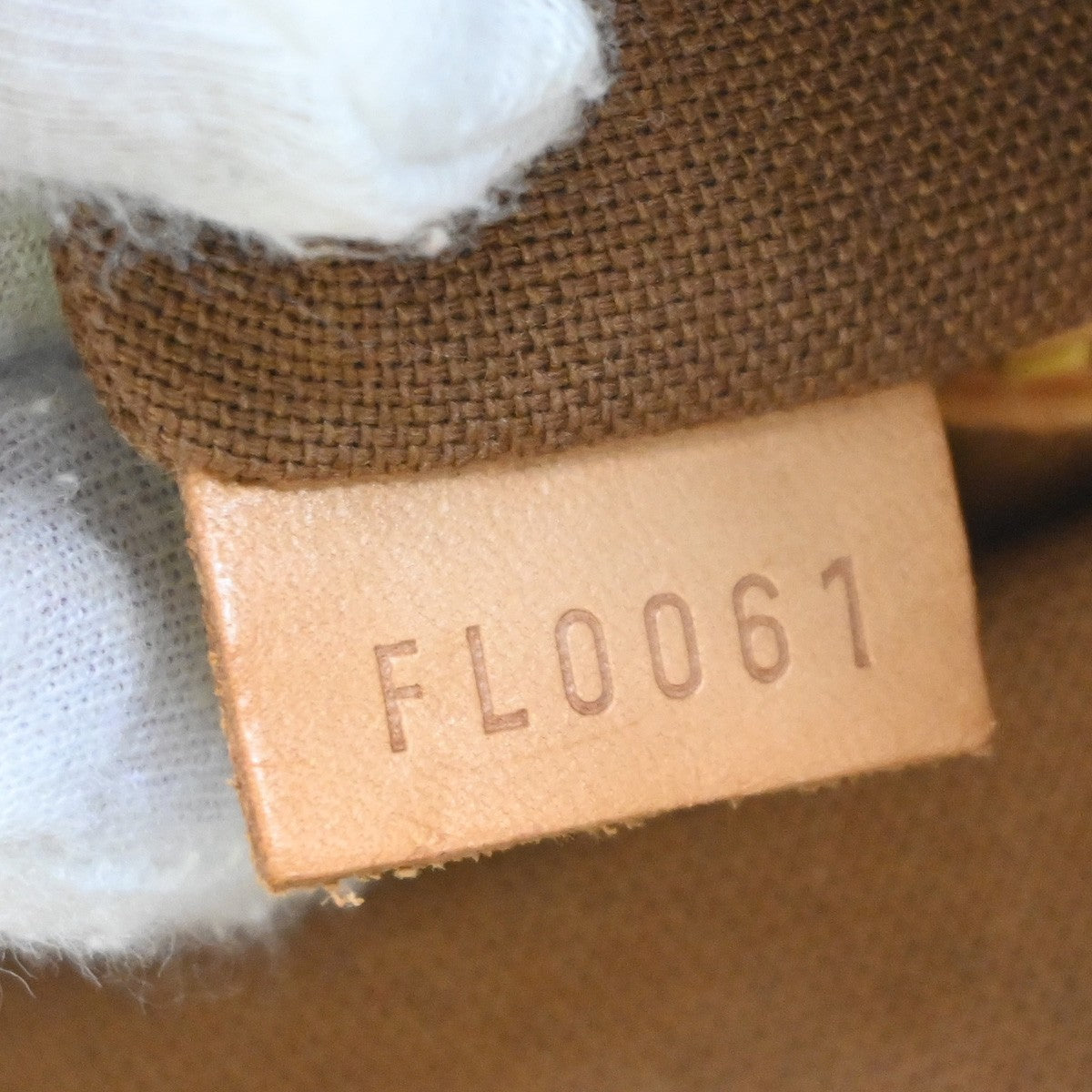 Louis Vuitton Alma Monogram Brown Canvas Handbag (Pre-Owned)