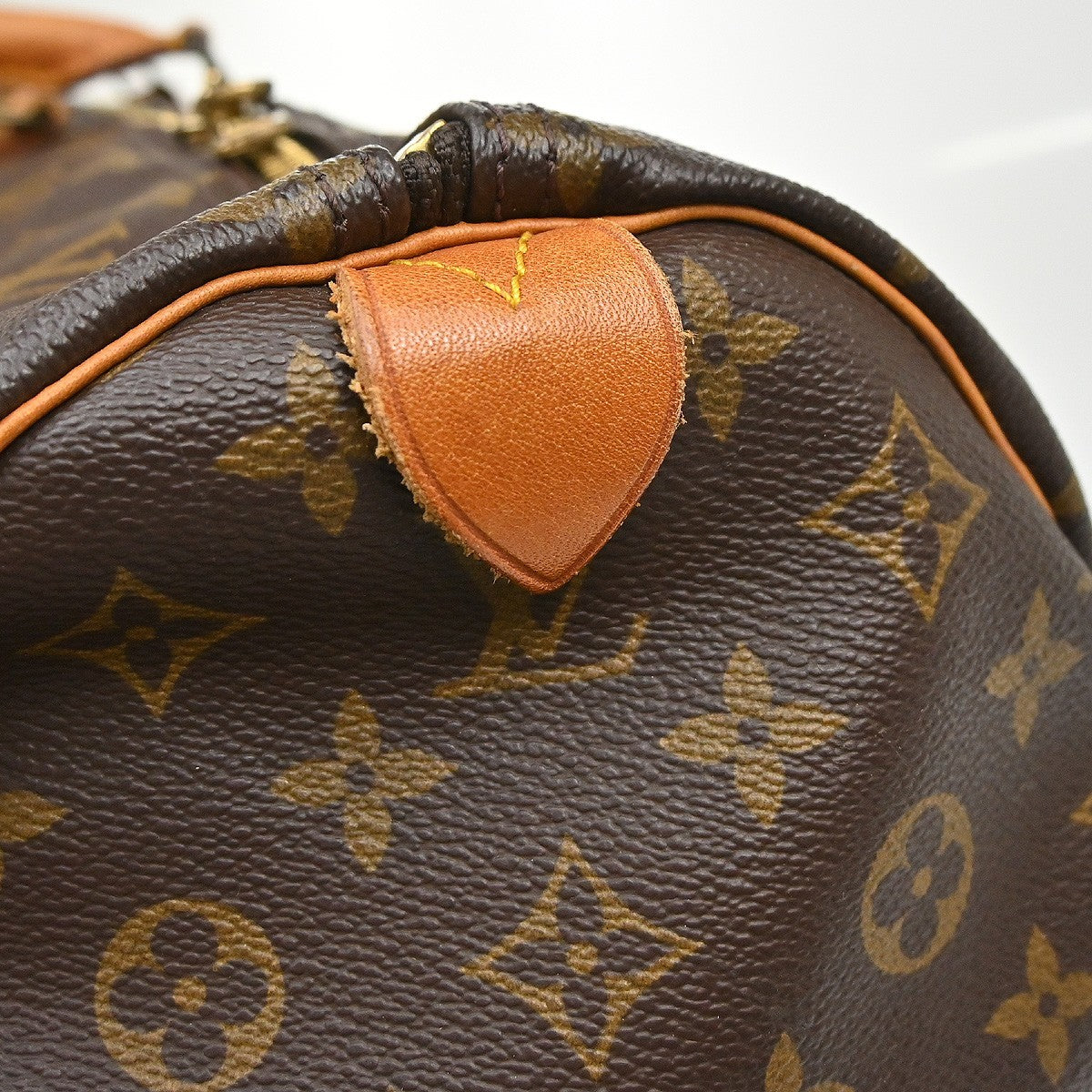 Louis Vuitton Keepall Monogram Brown Canvas Travel Bag Bag (Pre-Owned)