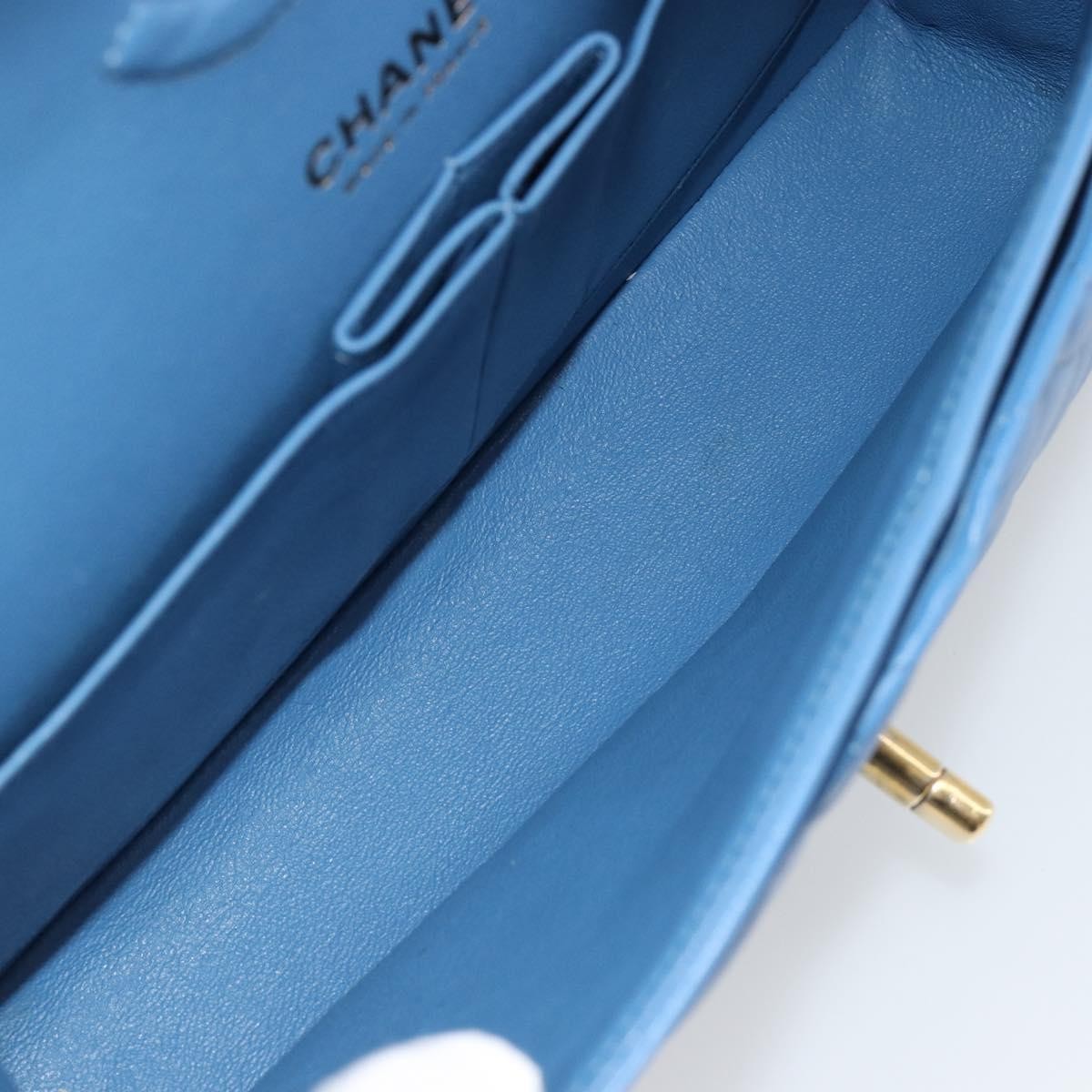 Chanel Matelassé Lambskin Leather Blue Leather Handbag (Pre-Owned)