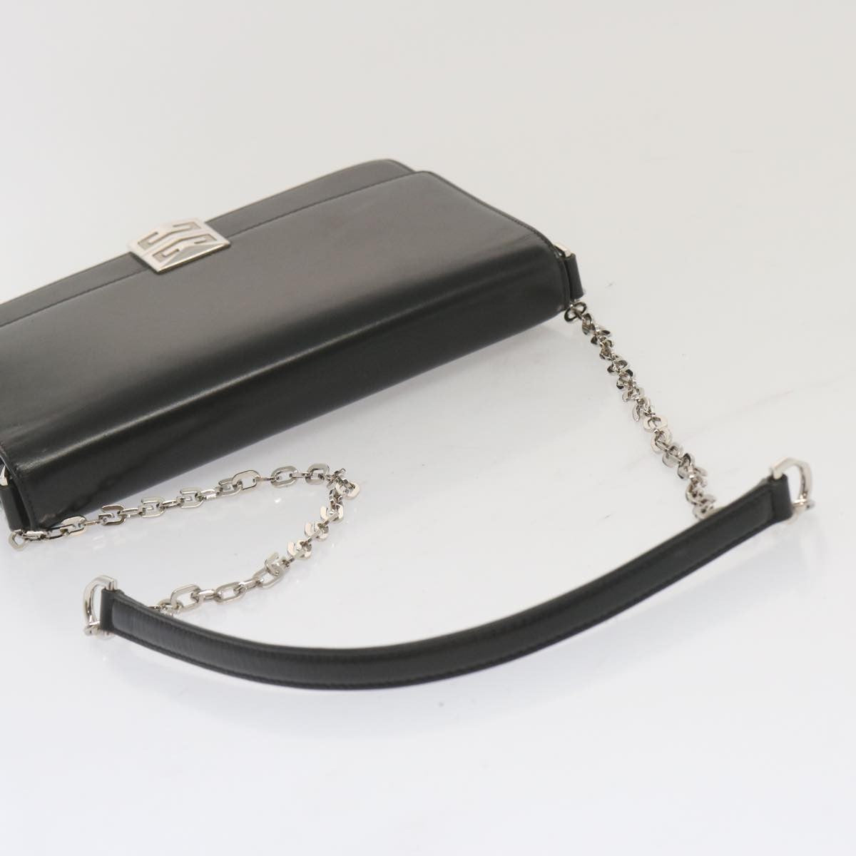 Givenchy 4G Shoulder Bag Leather Black Leather Shoulder Bag Bag (Pre-Owned)