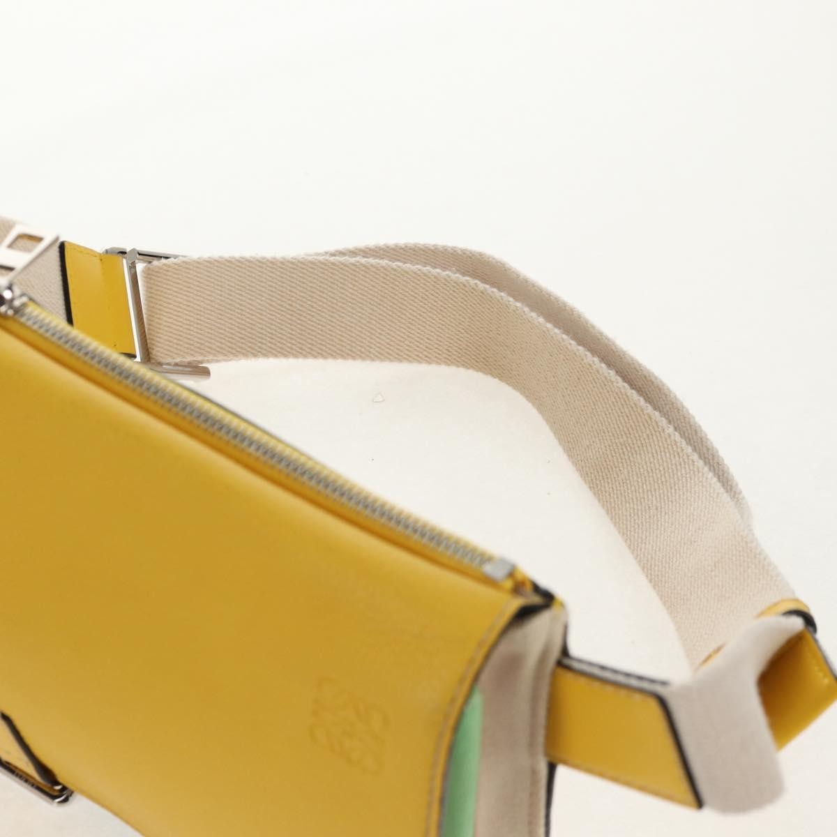 Loewe Military Messenger Leather Yellow Leather Clutche & Pouche Bag (Pre-Owned)
