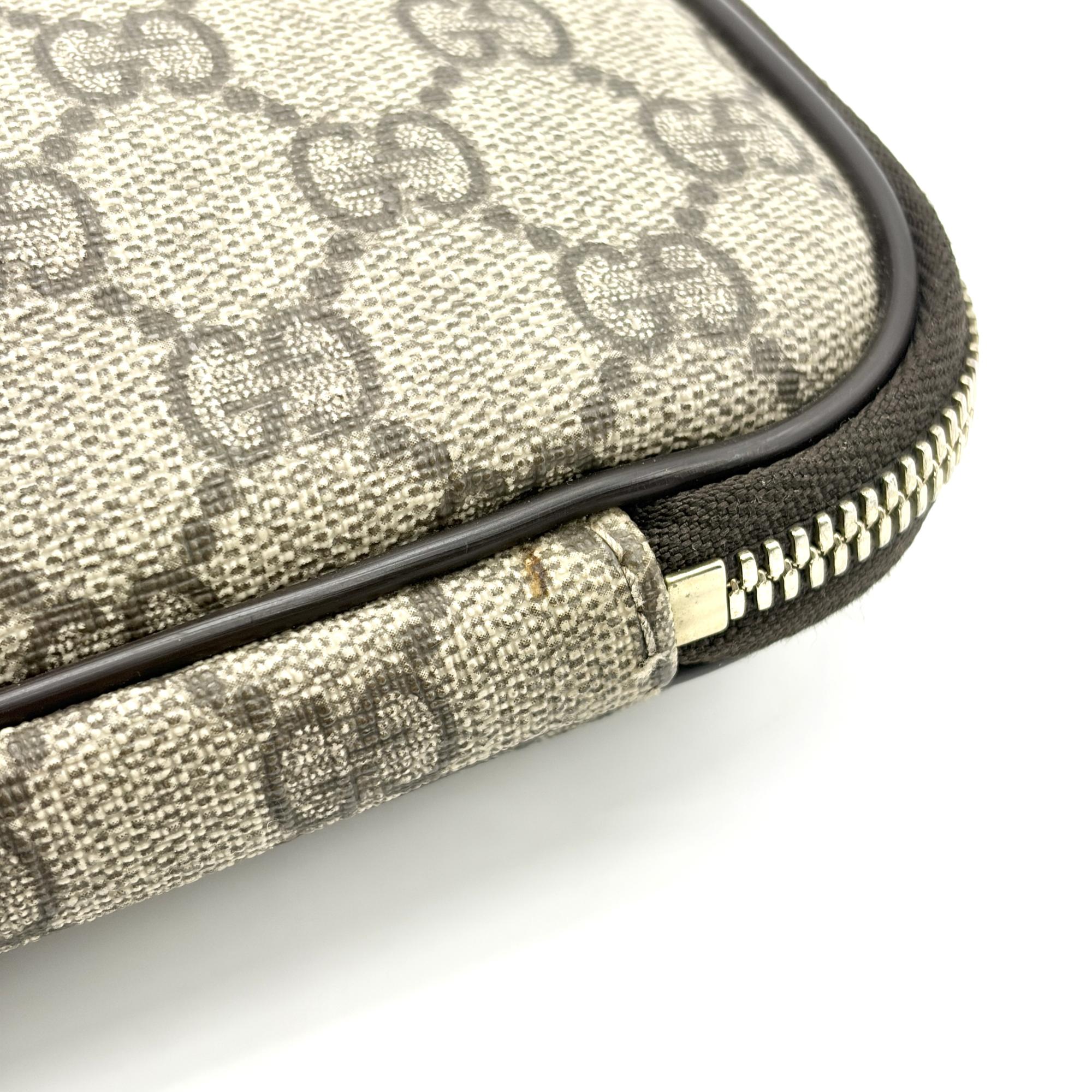 Gucci Laptop Gg Coated Canvas Brown Canvas Briefcase Bag (Pre-Owned)