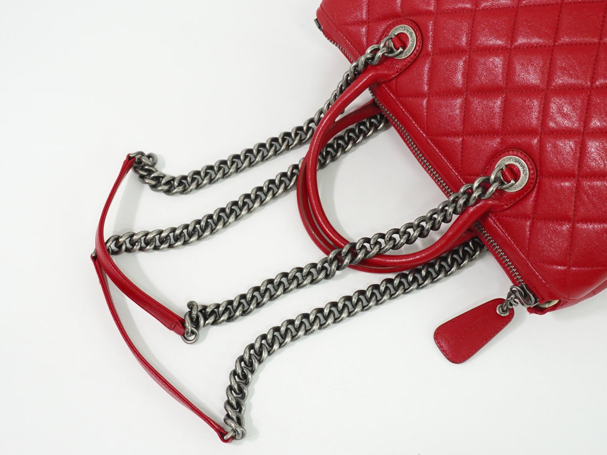 Chanel Boy Chained Quilted Calfskin Red Leather Tote Bag Bag (Pre-Owned)