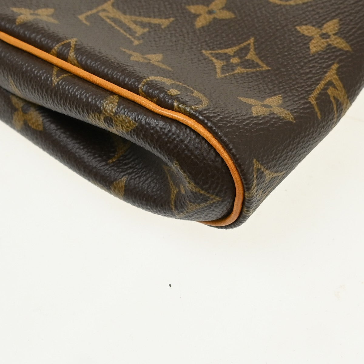 Louis Vuitton Eva Monogram Canvas Brown Canvas Handbag (Pre-Owned)