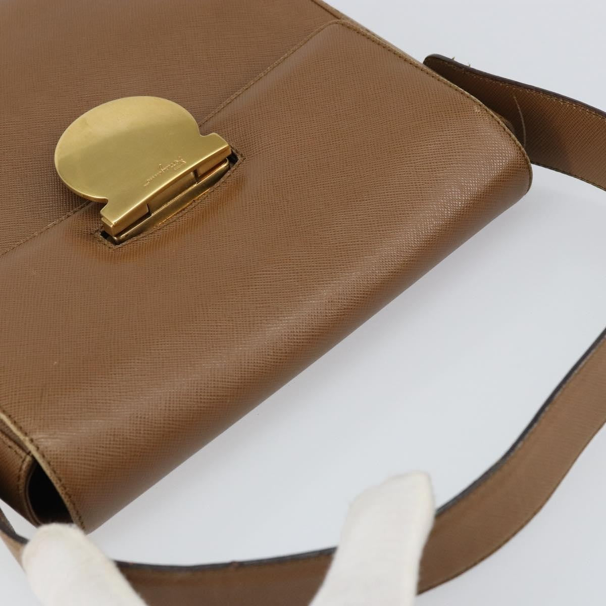 Salvatore Ferragamo Vintage Leather Brown Leather Handbag (Pre-Owned)