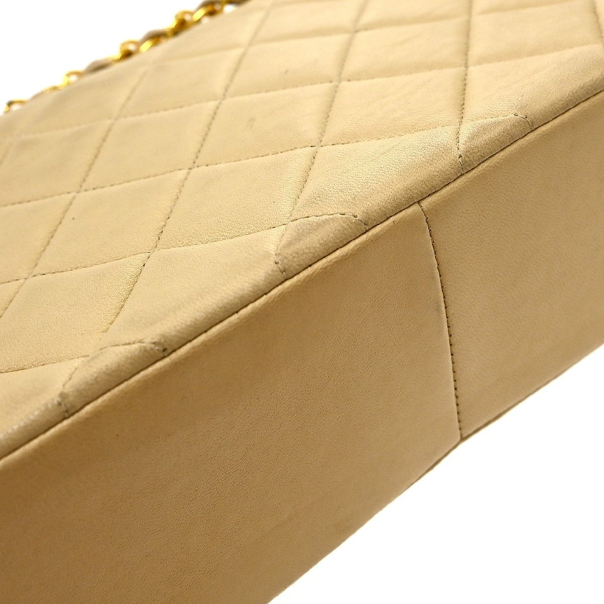 Chanel Vintage Diana Flap Quilted Lambskin Beige Leather Shoulder Bag Bag (Pre-Owned)