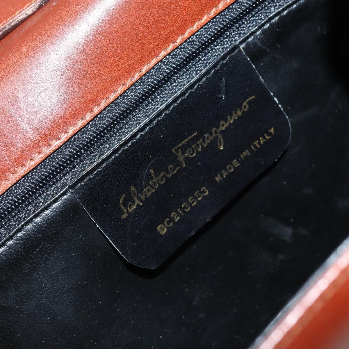 Salvatore Ferragamo Gancini Leather Brown Leather Shoulder Bag Bag (Pre-Owned)