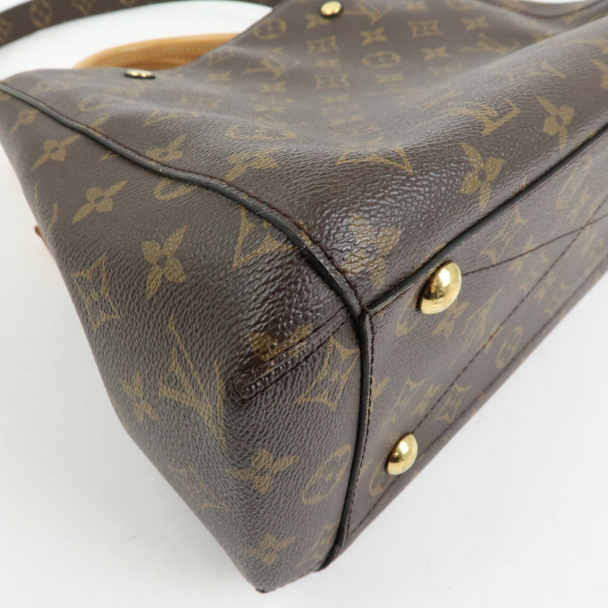 Louis Vuitton Montaigne Monogram Canvas Brown Canvas Handbag (Pre-Owned)