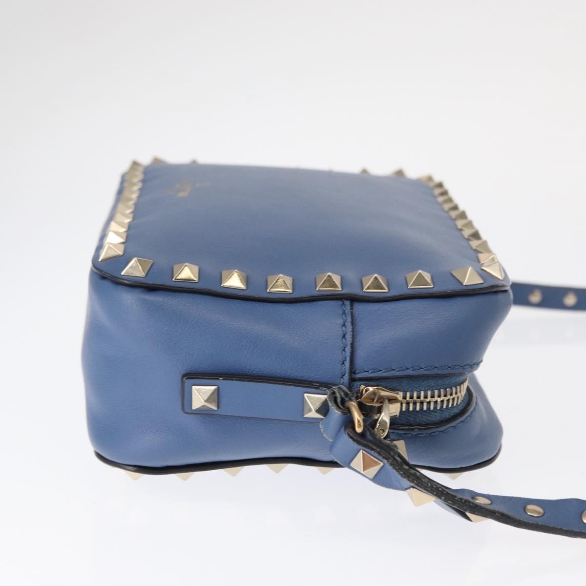 Valentino Garavani Rockstud Camera Leather Blue Leather Clutche & Pouche Bag (Pre-Owned)