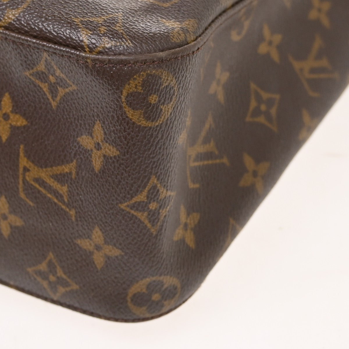 Louis Vuitton Loop Hobo Canvas Brown Canvas Shoulder Bag Bag (Pre-Owned)