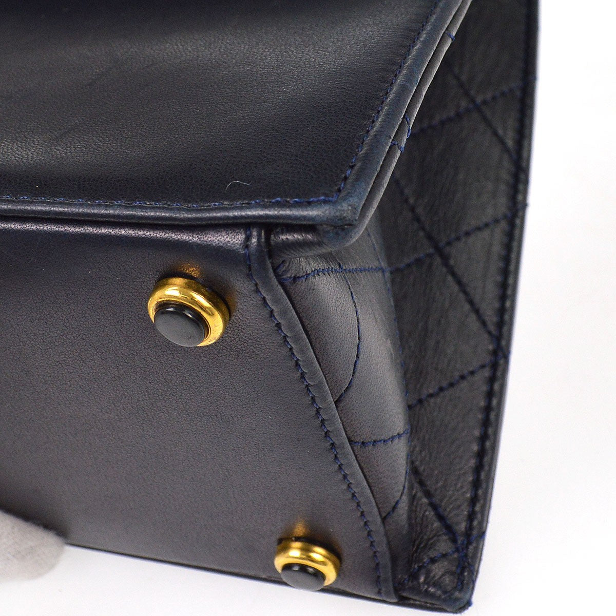 Chanel Vintage Trapezoid Cc Flap Leather Navy Leather Handbag (Pre-Owned)