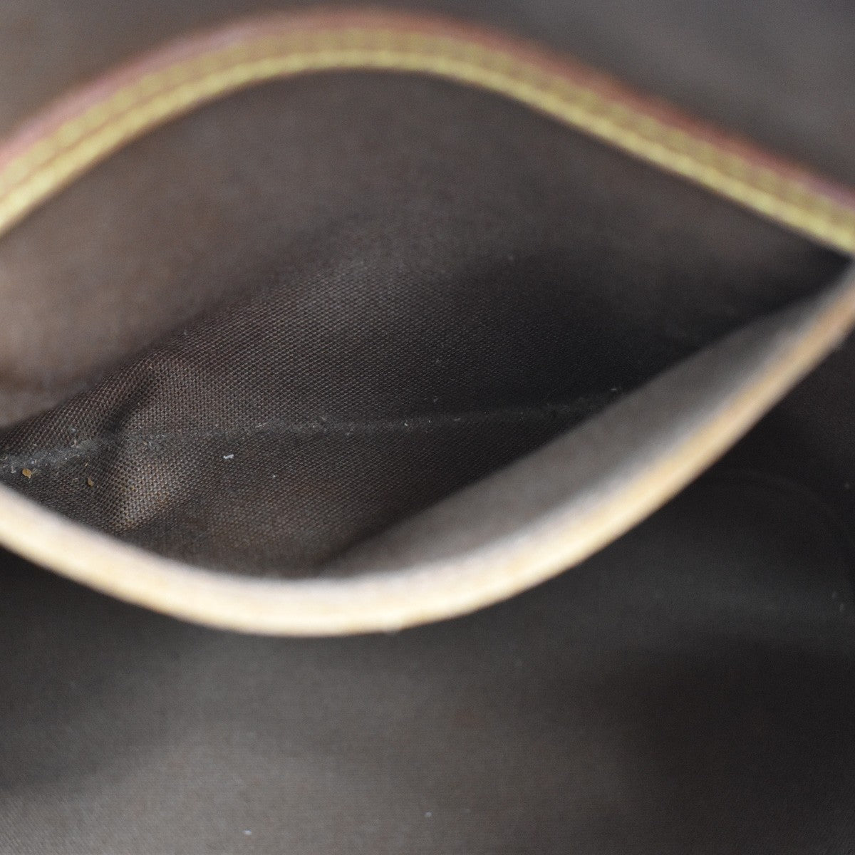Louis Vuitton Vintage Alma Monogram Canvas Brown Canvas Handbag (Pre-Owned)