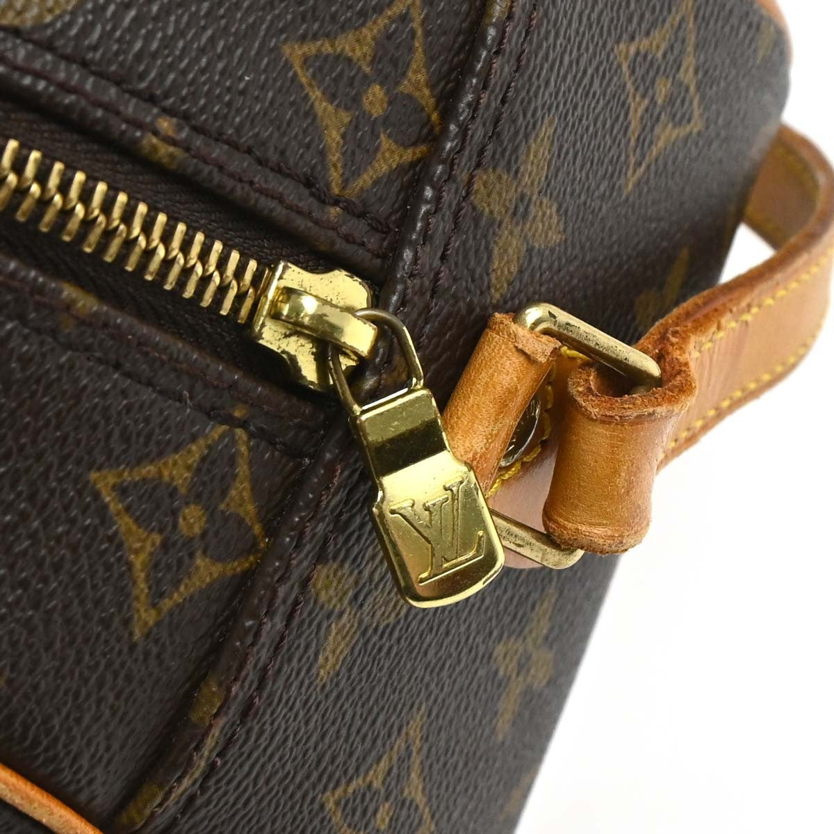 Louis Vuitton Blois Monogram Canvas Brown Canvas Shoulder Bag Bag (Pre-Owned)