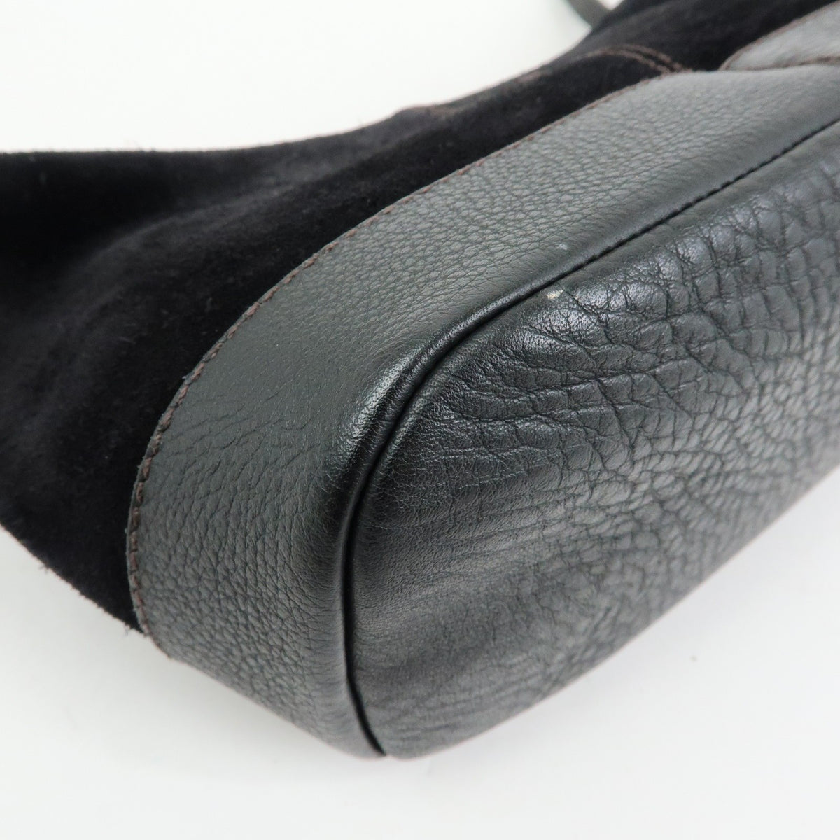 Miu Miu Shoulder Suede Black Suede Shoulder Bag Bag (Pre-Owned)