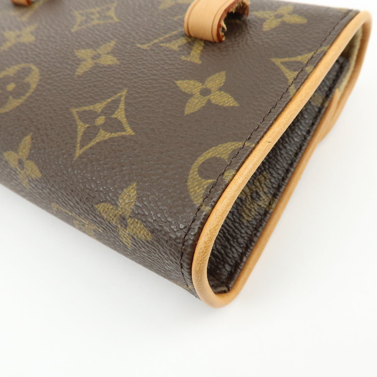Louis Vuitton Florentine Waist Monogram Canvas Brown Canvas Handbag (Pre-Owned)
