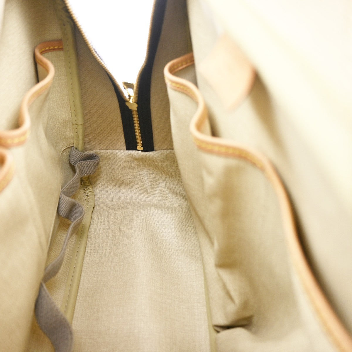 Louis Vuitton Trouville Monogram Canvas Brown Canvas Handbag (Pre-Owned)