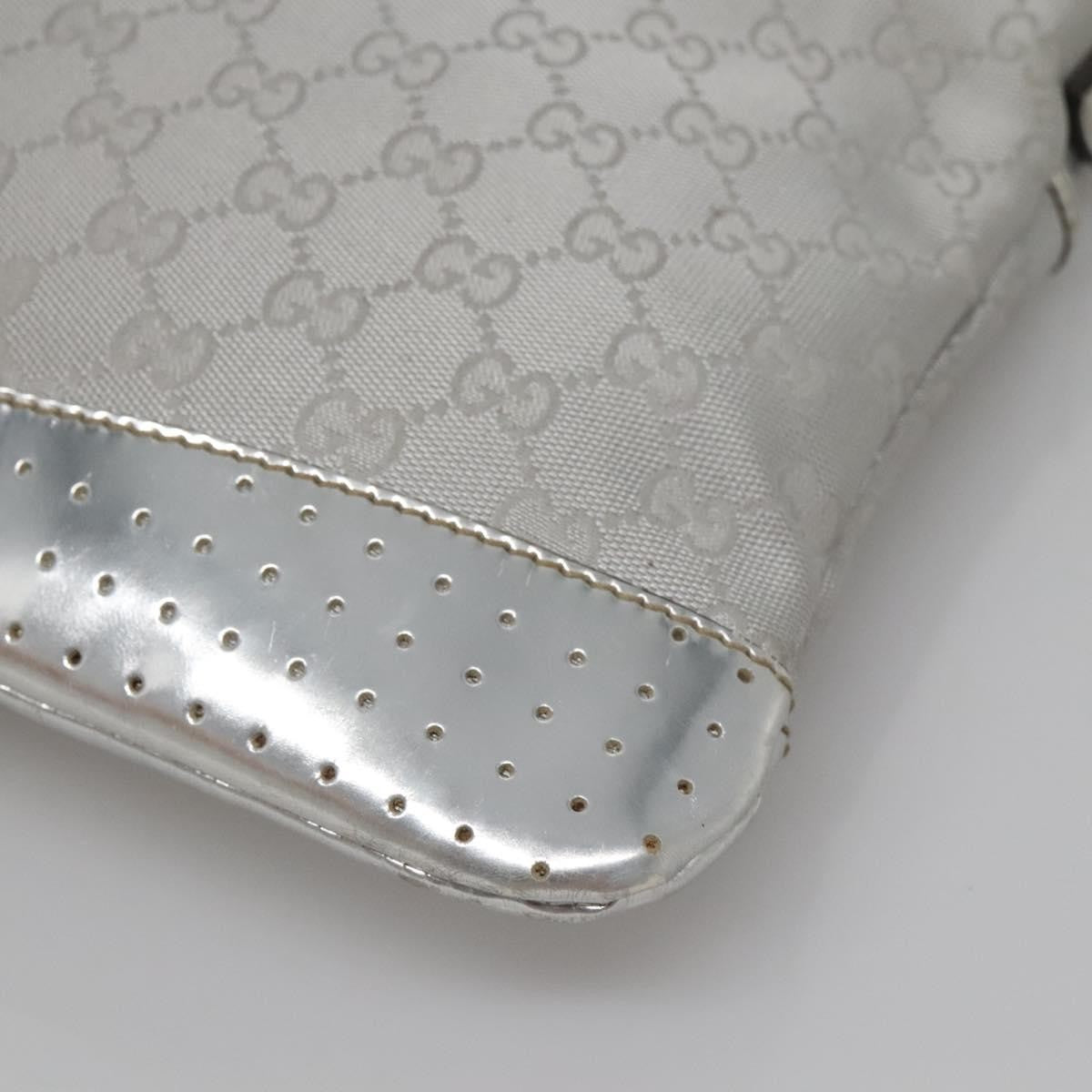 Gucci Zip Messenger Gg Canvas With Perforated Leather Silver Canvas Shoulder Bag Bag (Pre-Owned)