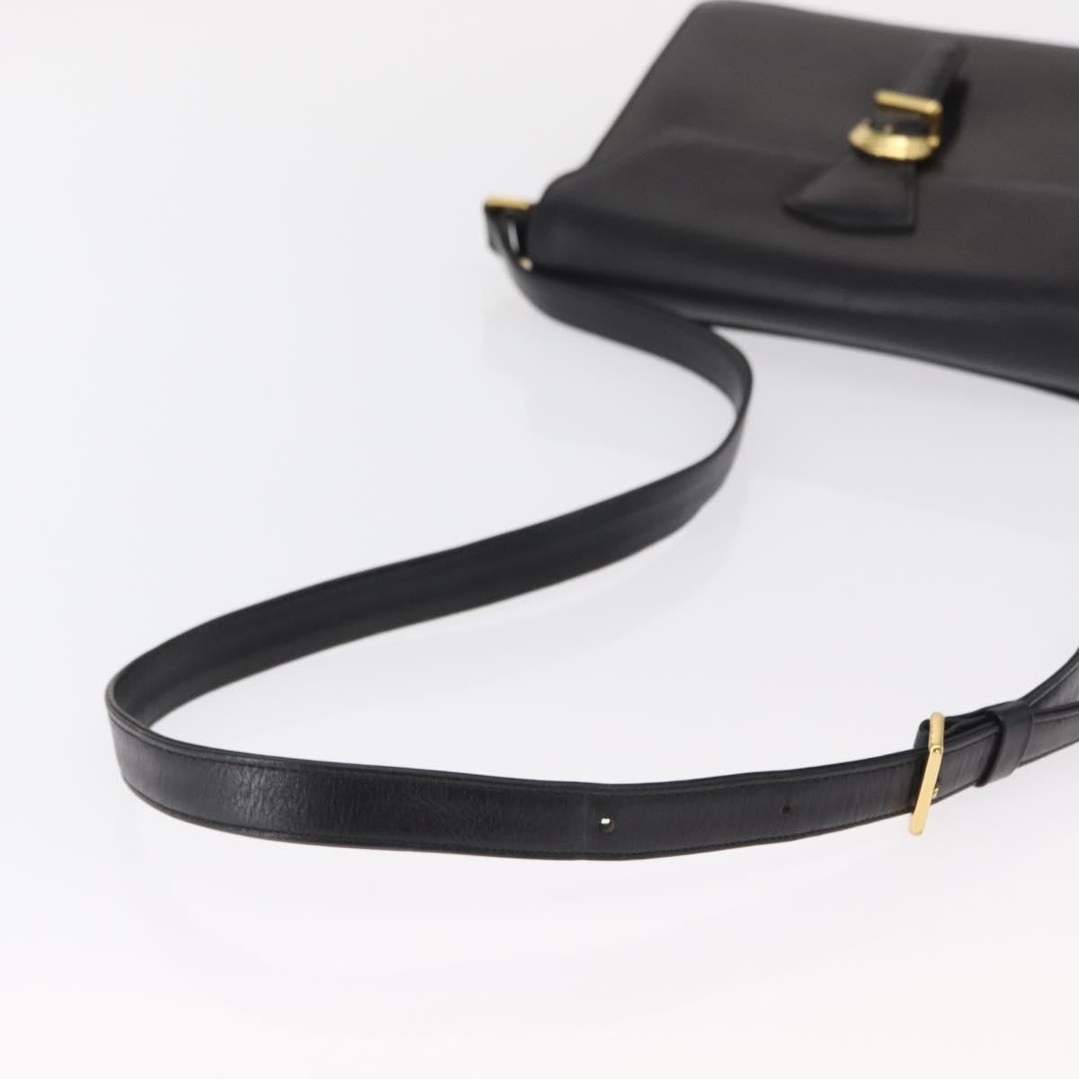 Valentino Garavani Vintage Leather Black Leather Shoulder Bag Bag (Pre-Owned)