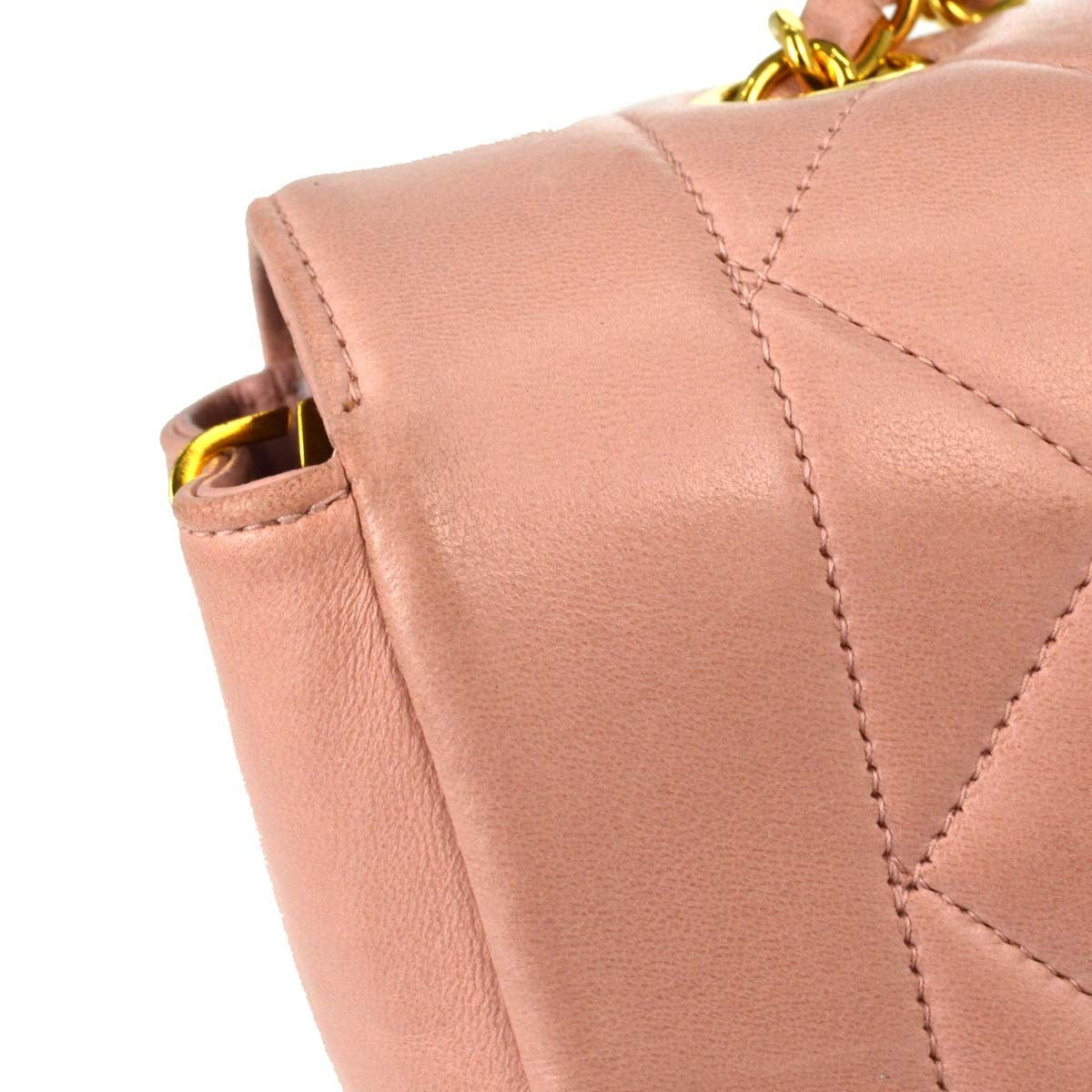 Chanel Vintage Diana Flap Quilted Lambskin Pink Leather Shoulder Bag Bag (Pre-Owned)