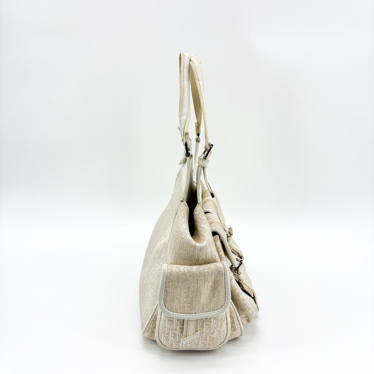 Christian Dior Vintage Trotter Street Chic Pocket Hobo Diorissimo Canvas White Canvas Shoulder Bag Bag (Pre-Owned)