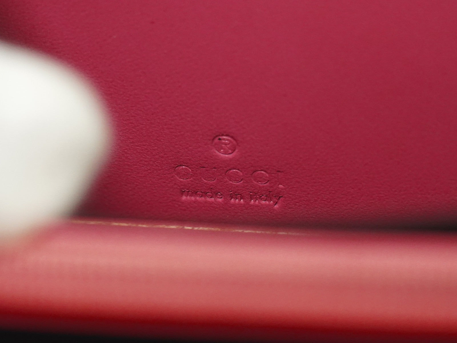 Gucci Zip Around Wallet (Outlet) Microguccissima Leather Pink Leather Wallets Accessory (Pre-Owned)