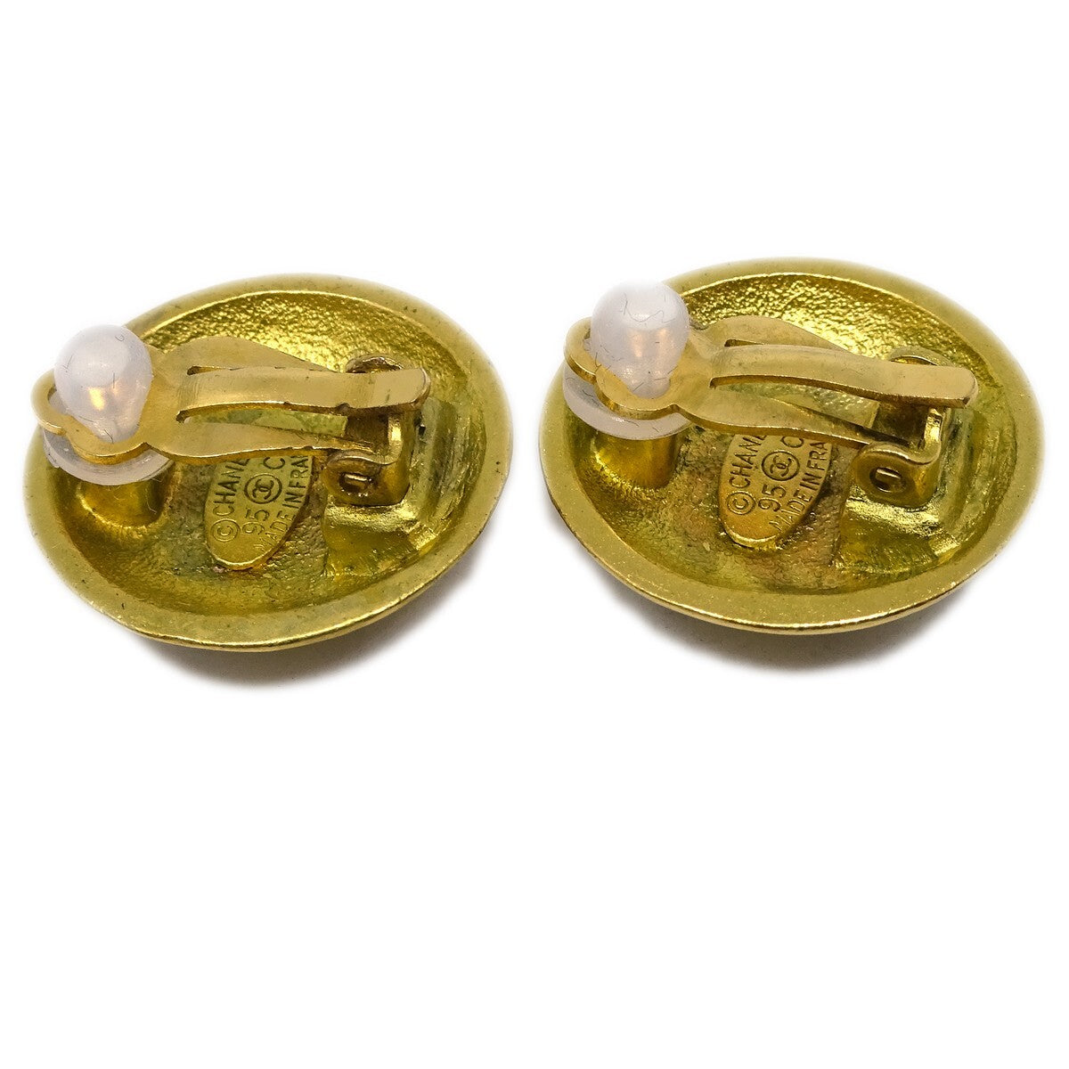 Chanel Vintage Cc Round Button Clip-On Metal Gold Gold_Plated Earrings Jewelry (Pre-Owned)
