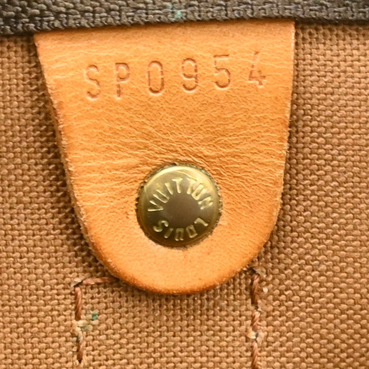 Louis Vuitton Keepall Monogram Brown Canvas Travel Bag Bag (Pre-Owned)