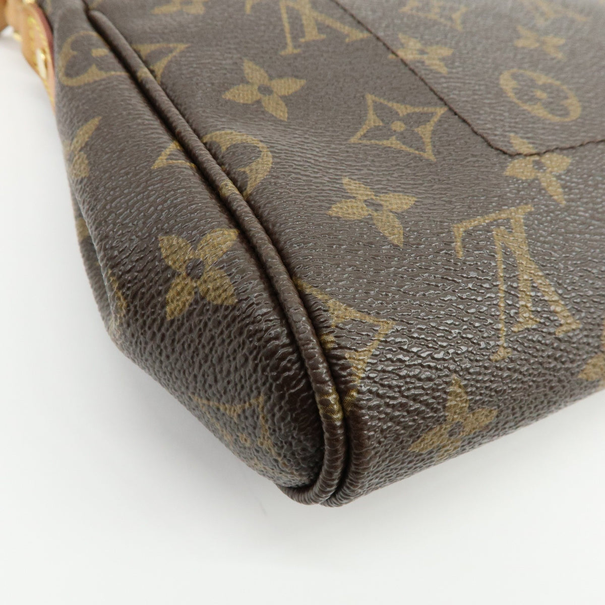 Louis Vuitton Favorite Monogram Canvas Brown Canvas Handbag (Pre-Owned)