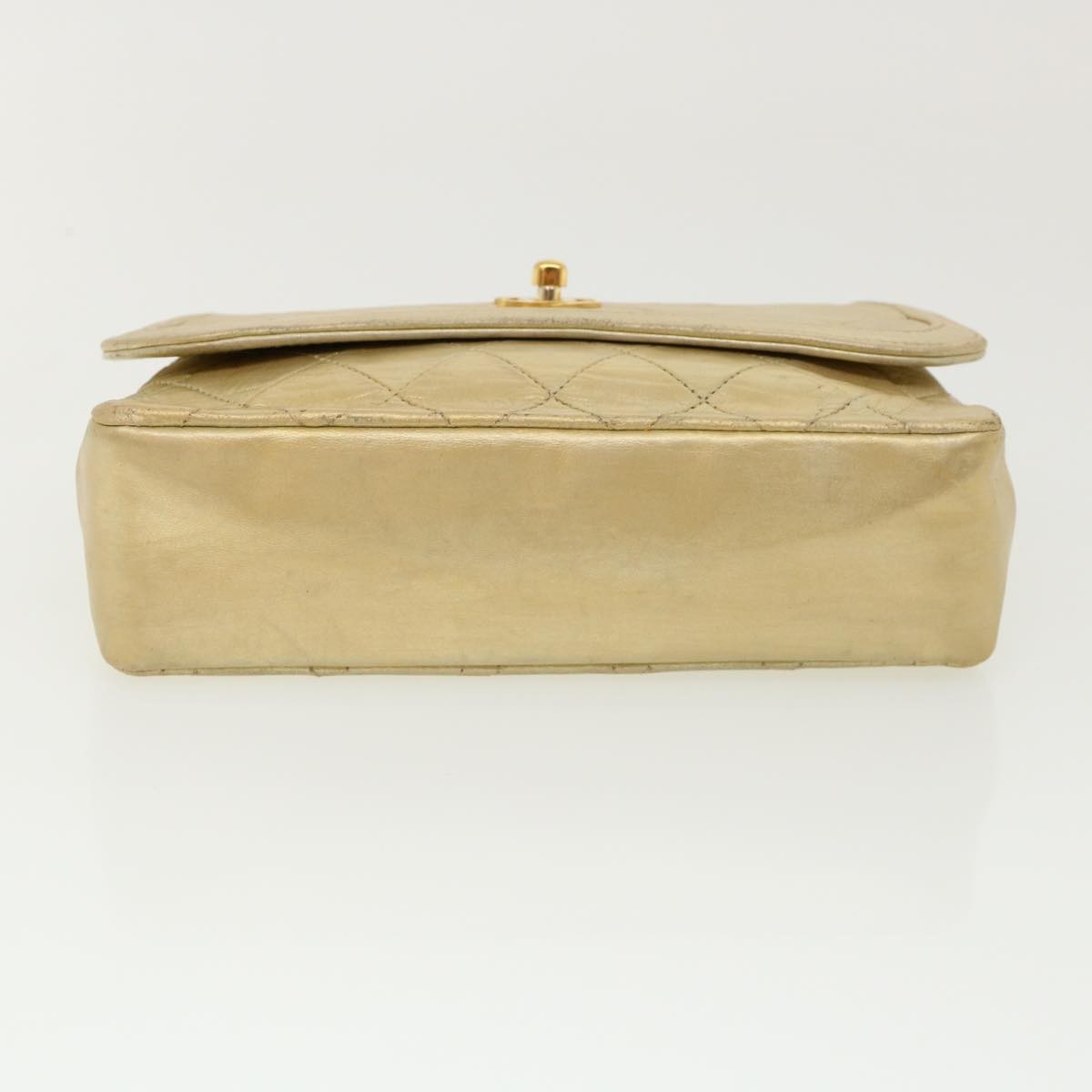 Chanel Vintage Cc Chain Flap Quilted Lambskin Gold Leather Shoulder Bag Bag (Pre-Owned)